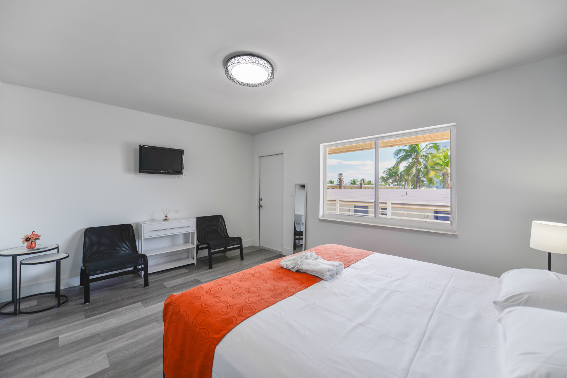 RE The Mariner Hotel, apt